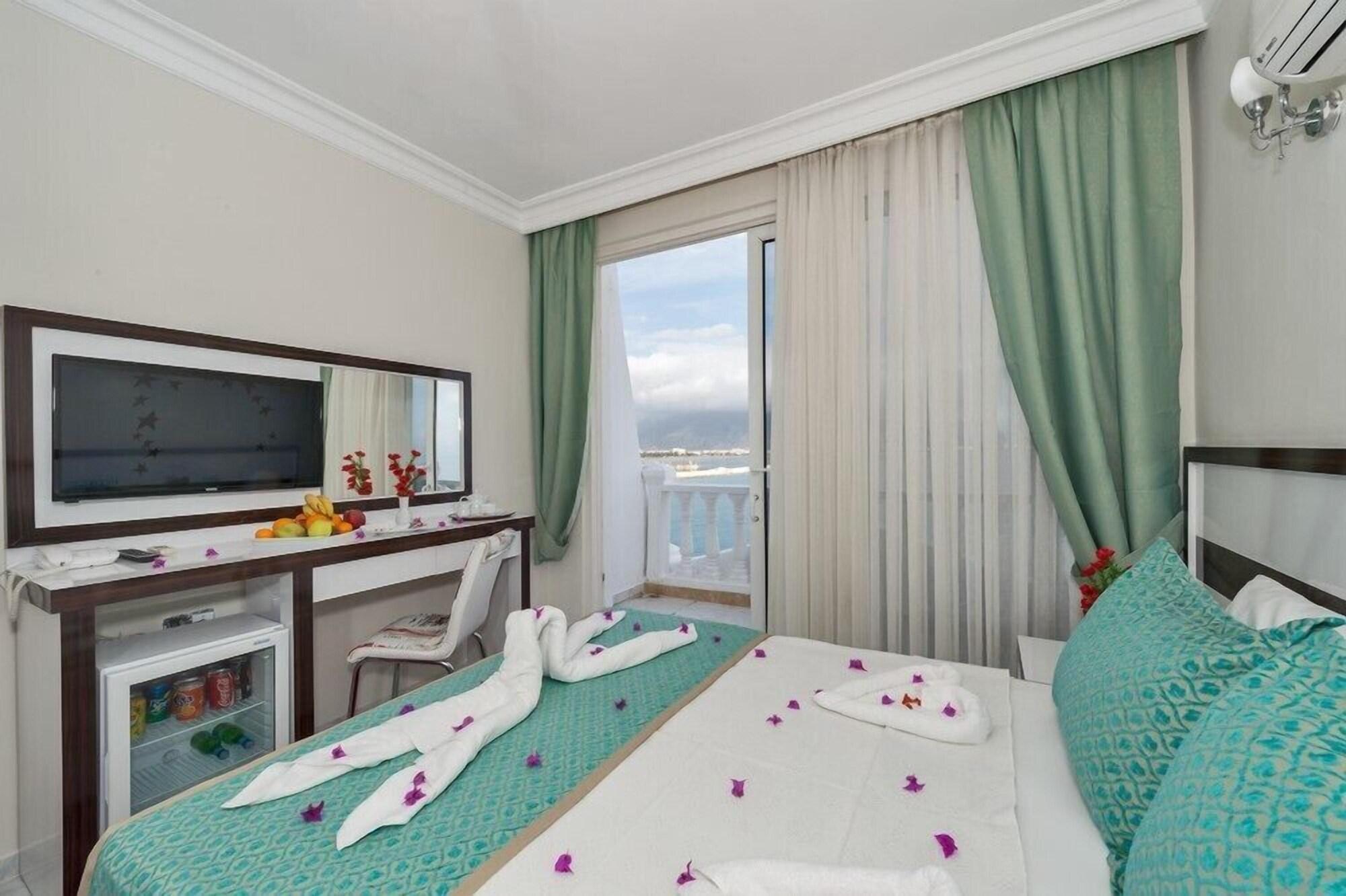 Otel Carpe Diem Gold Finike Exteriér fotografie