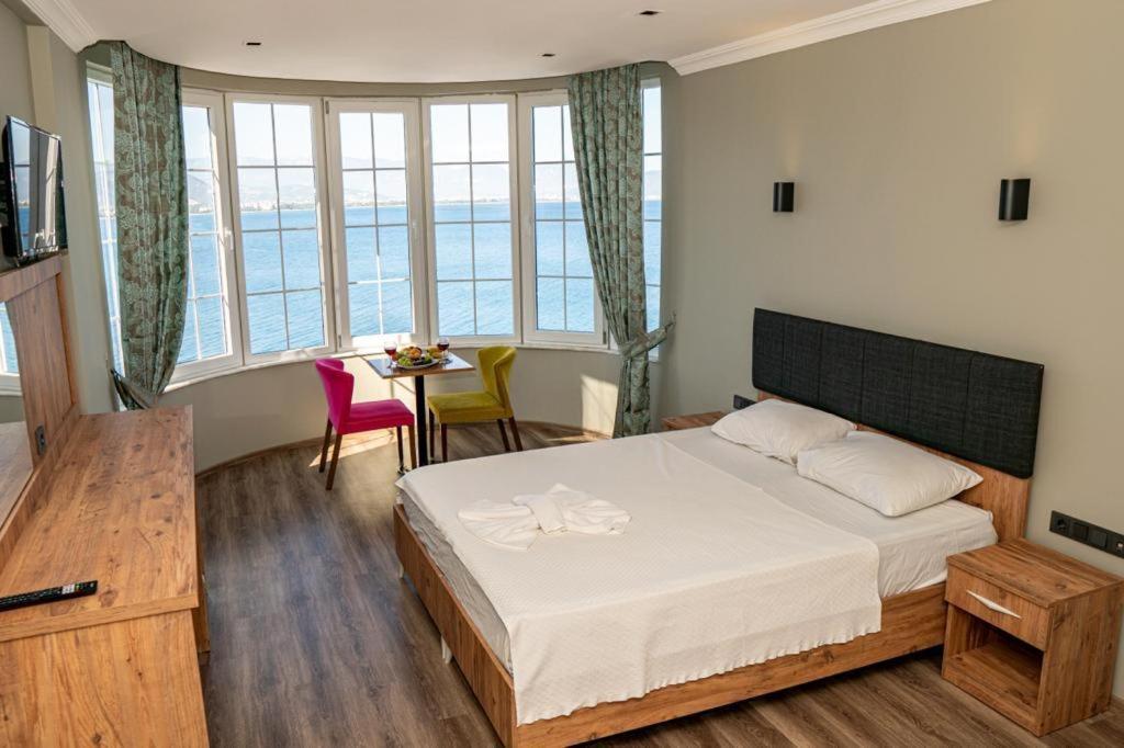Otel Carpe Diem Gold Finike Exteriér fotografie